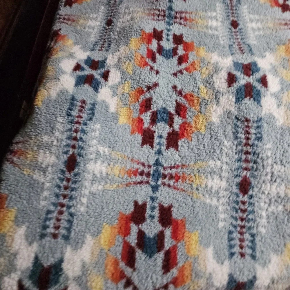 Pendleton Sherpa QUEEN Fleece Blanket Aztec Legend Lake Aqua Blue Sky Southwest